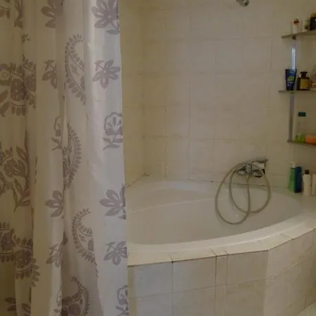 Ubytování v soukromí Cozy Modest For 2 Or 3 Persons Praha
