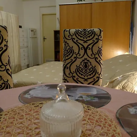 Cozy Modest For 2 Or 3 Persons Ubytování v soukromí Praha